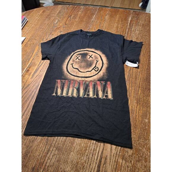 New Nirvana Smiley T-Shirt Small NWT 2025 Retro Band Tee Black Red Cotton - Picture 1 of 4